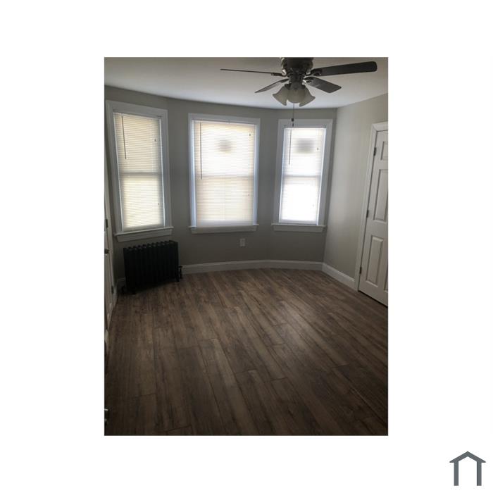 5503 Regent St